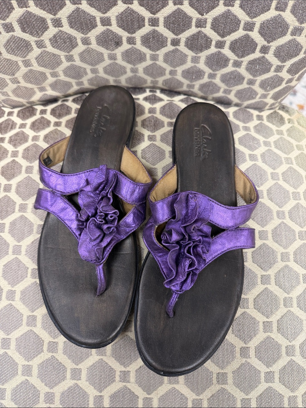 Clarks Purple Ruffle Toe-Post Sandals for Women